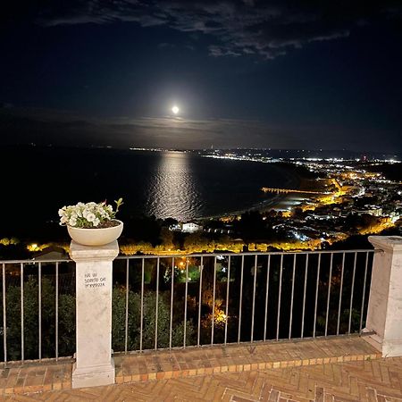 Santa Lucia Home Васто Экстерьер фото
